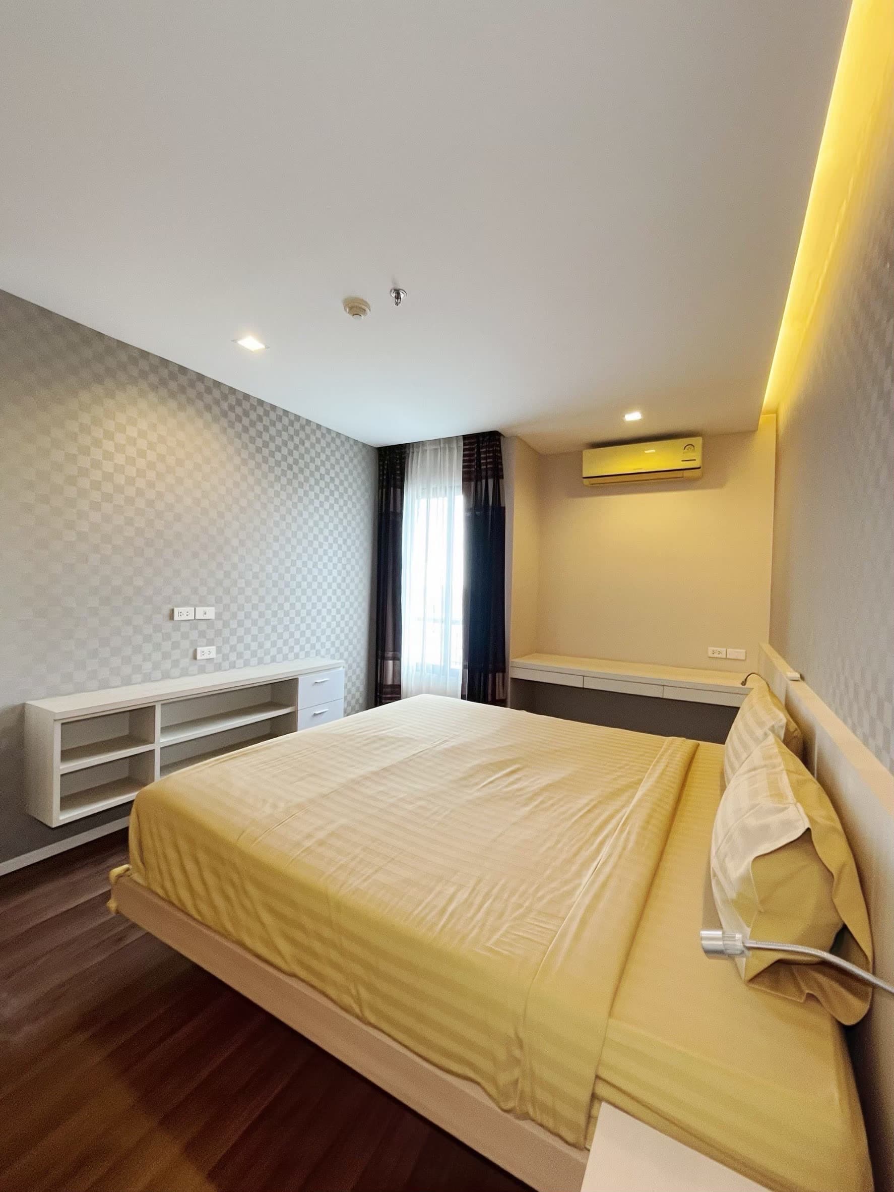 ให้เช่า Kanyarat Lakeview Condominium คอนโดหรู 14 ชั้น ริมบึงแก่นนคร